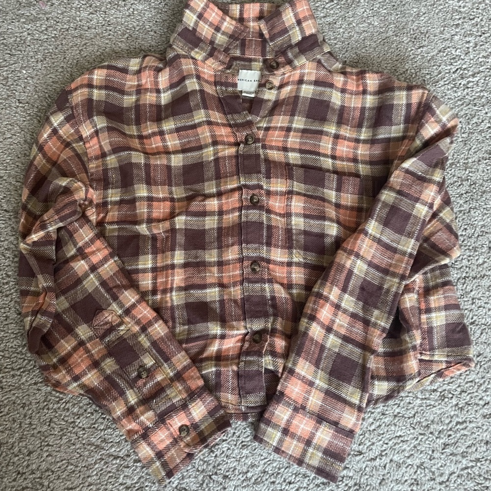 American Eagle brown button up flannel